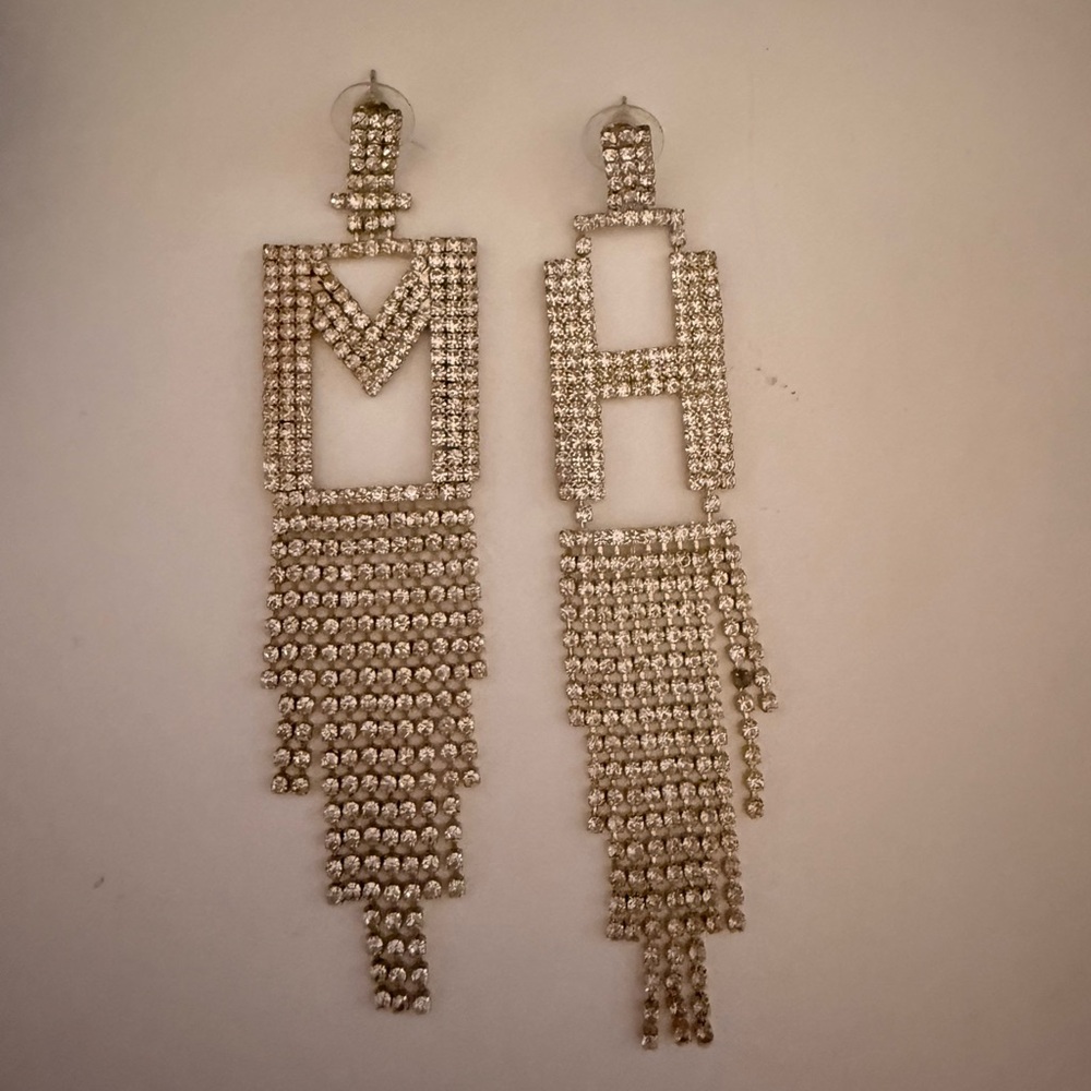 Elegant Silver Rhinestone Earrings